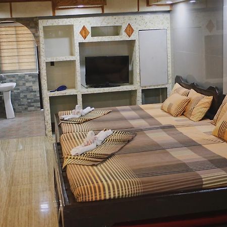 Nipa Hut Resort San Leonardo Kültér fotó