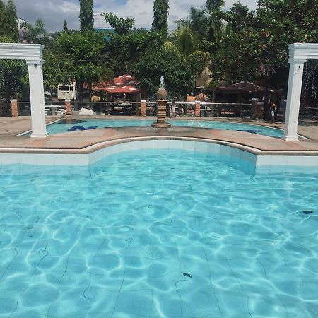 Nipa Hut Resort San Leonardo Kültér fotó