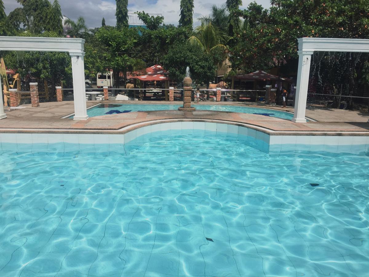 Nipa Hut Resort San Leonardo Kültér fotó